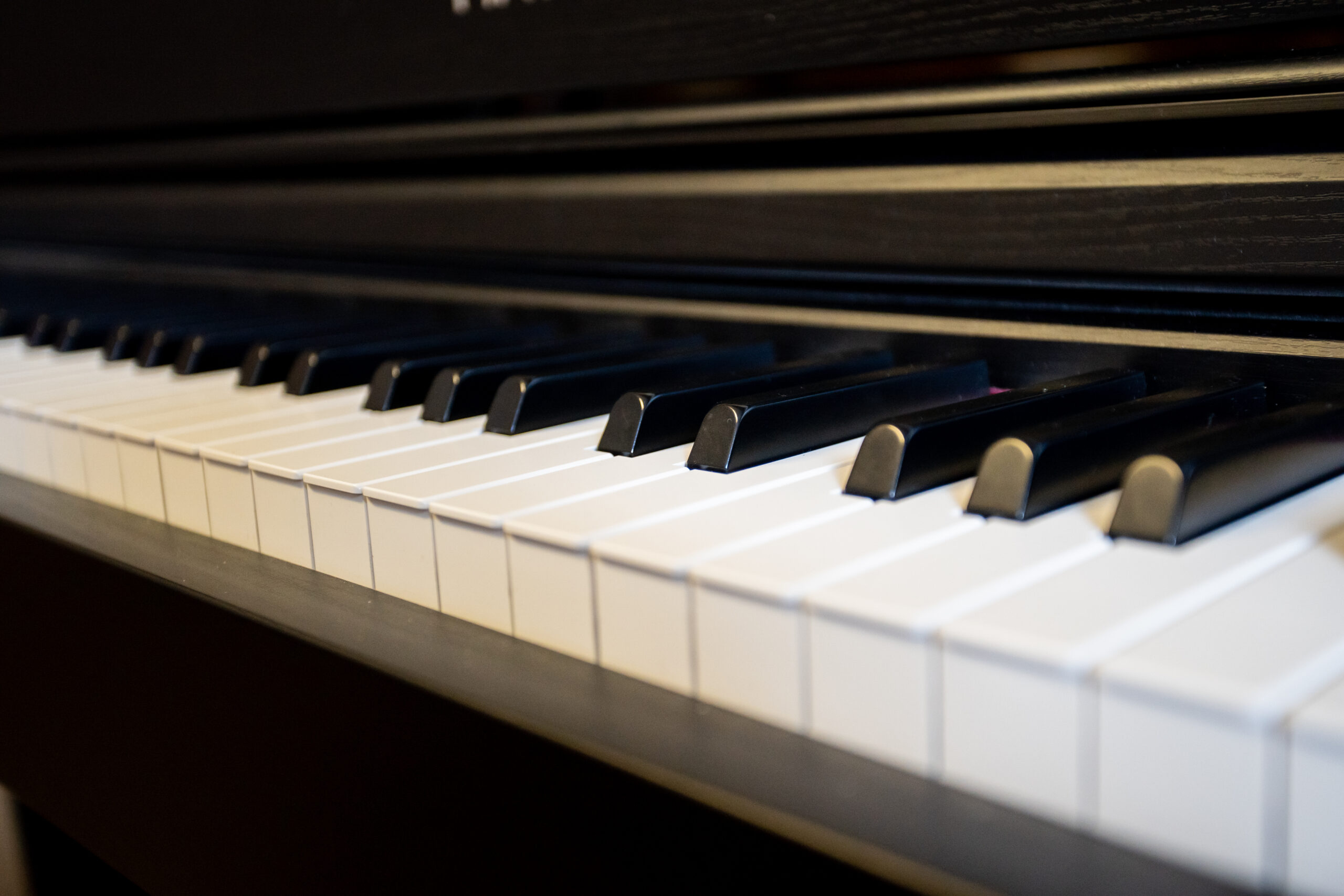 Sounds of St Columba's - Natalie Houlston (soprano), Ben Munden (tenor) and Geoffrey Coffin (piano)